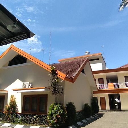 מאלאנג Morse Guest House מראה חיצוני תמונה